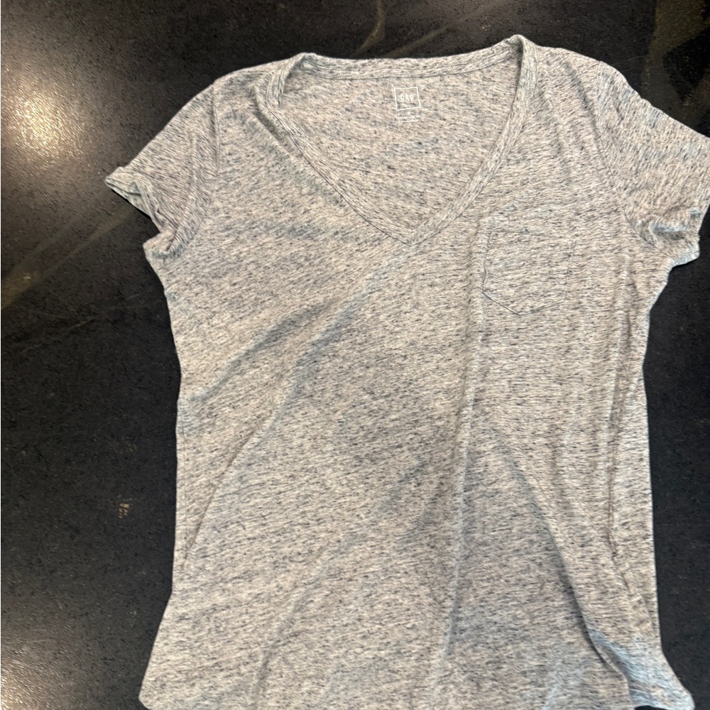 GAP Heather Gray V-Neck Tee
